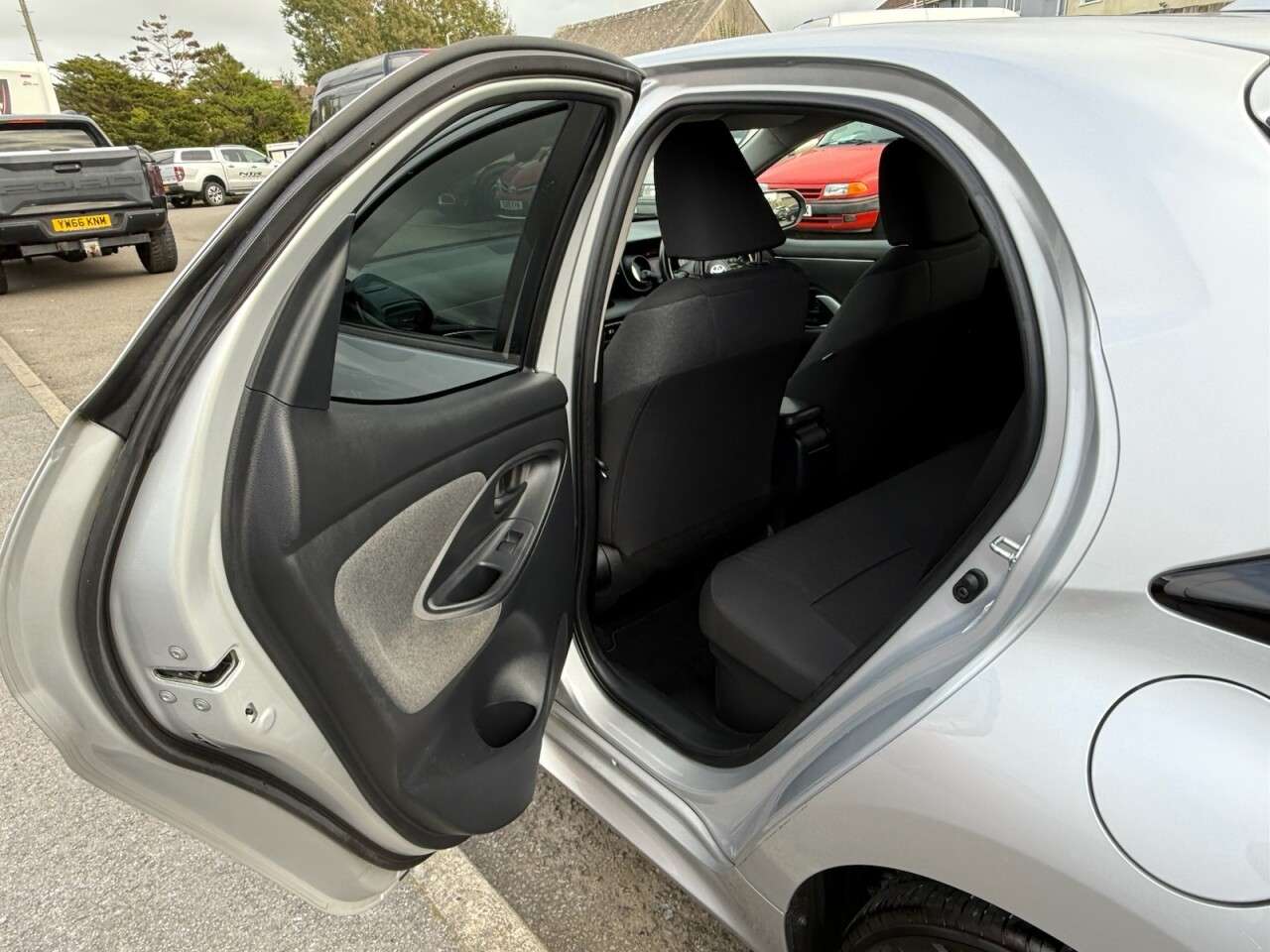 2020 TOYOTA YARIS 2020 TOYOTA YARIS