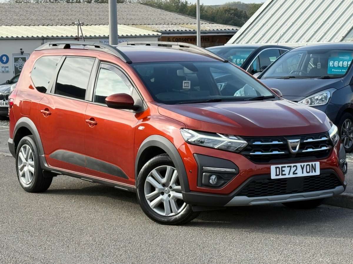 Check out this Dacia Jogger 2022 Petrol Manual