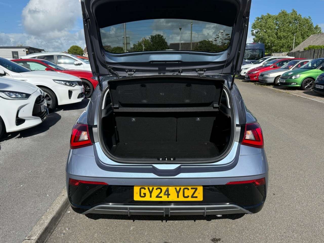 2024 HYUNDAI I20 2024 HYUNDAI I20