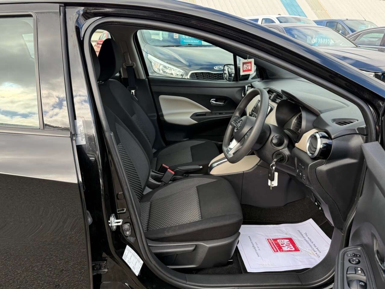 A 2019 NISSAN MICRA 1.0 IG-T Acenta Hatchback Automatic 5dr Petrol XTRON Euro 6 (s/s) (100 ps) A 2019 NISSAN MICRA 1.0 IG-T Acenta Hatchback Automatic 5dr Petrol XTRON Euro 6 (s/s) (100 ps)