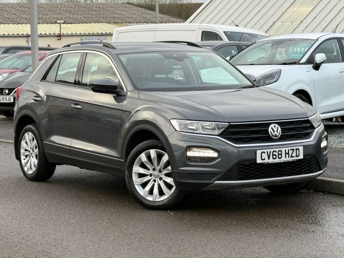 Check out this Volkswagen T-roc 2018 Petrol Manual