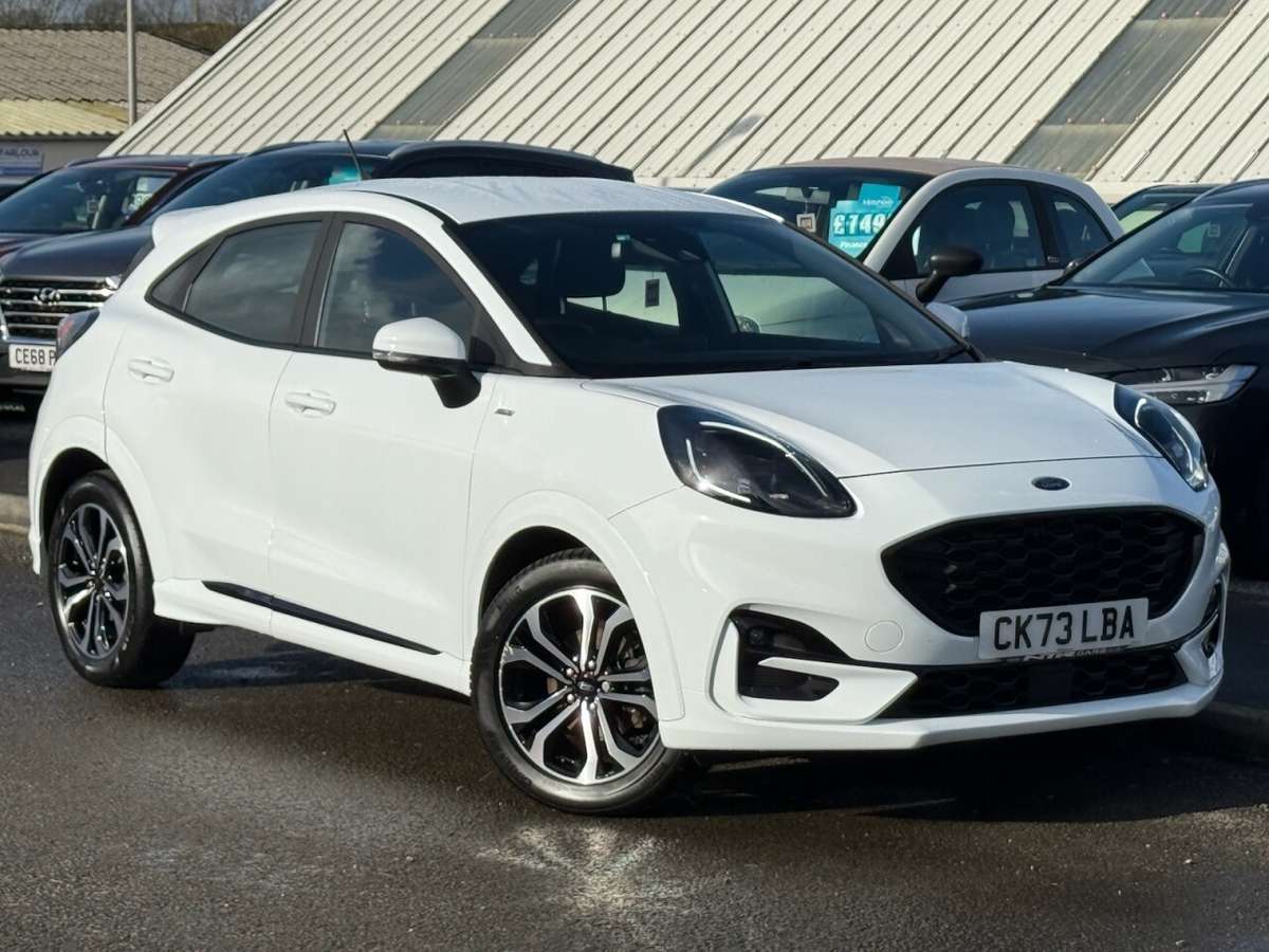 Check out this Ford Puma 2023 Hybrid Electric Manual