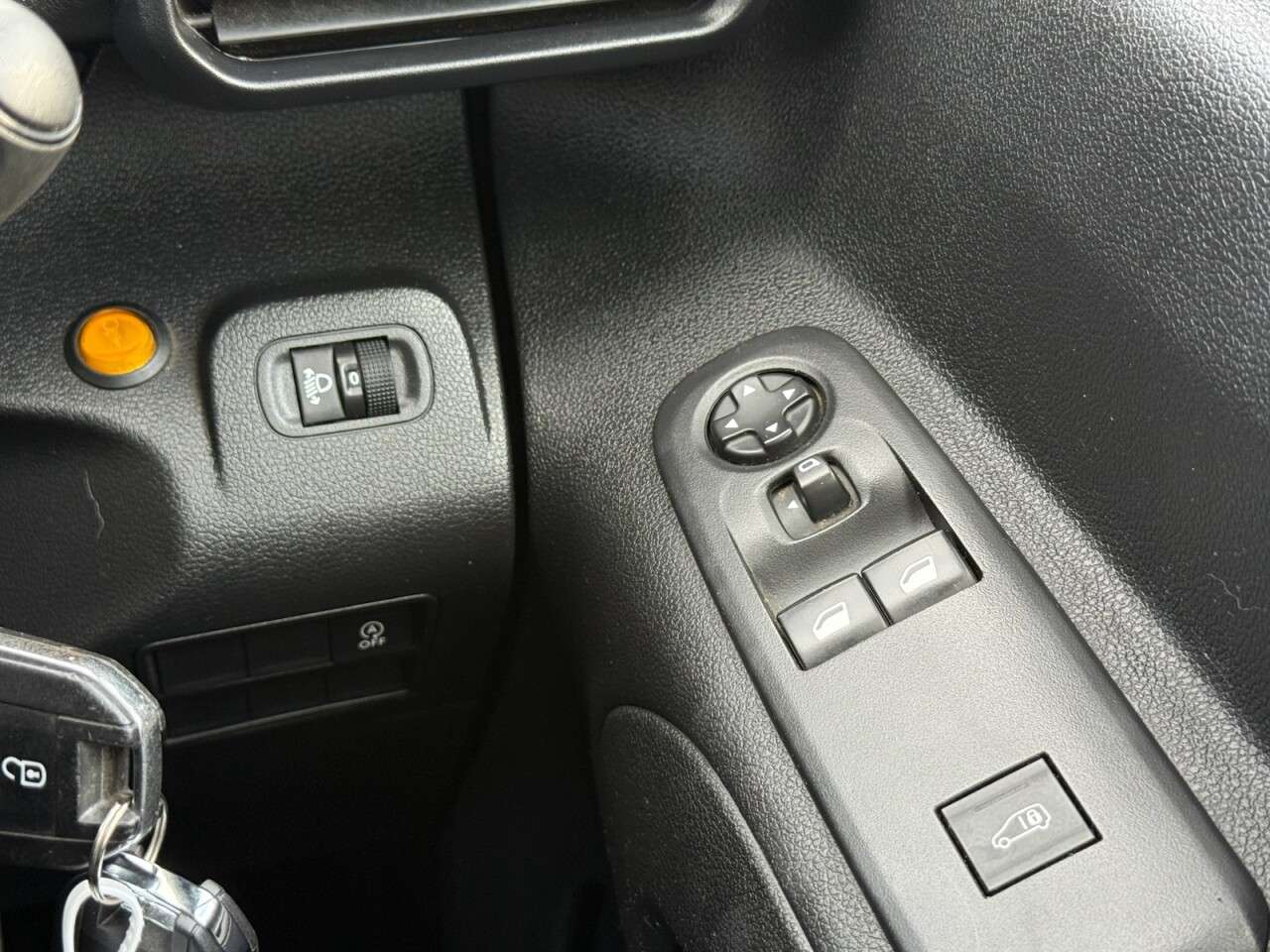 2020 PEUGEOT PARTNER 2020 PEUGEOT PARTNER