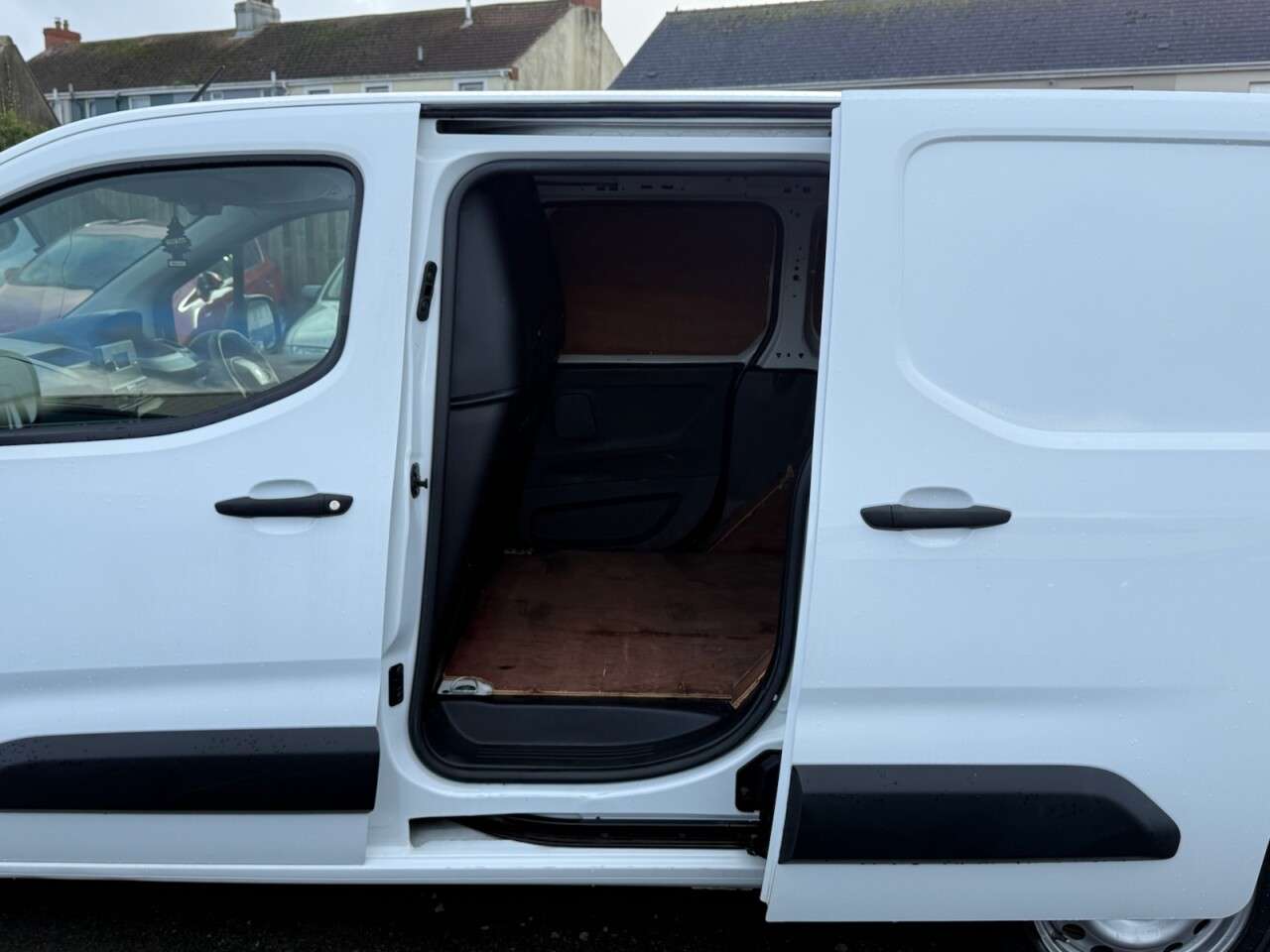 2020 PEUGEOT PARTNER 2020 PEUGEOT PARTNER