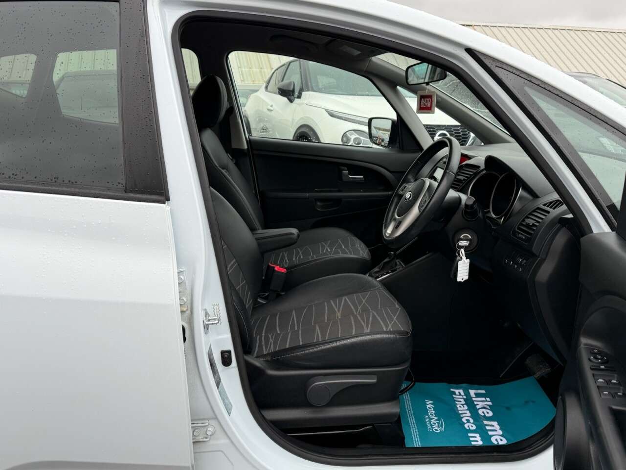 2015 KIA VENGA 2015 KIA VENGA