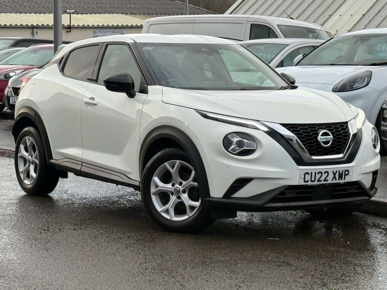A 2022 NISSAN JUKE 1.0 DIG-T N-Connecta SUV 5dr Petrol DCT Auto Euro 6 (s/s) (114 ps) A 2022 NISSAN JUKE 1.0 DIG-T N-Connecta SUV 5dr Petrol DCT Auto Euro 6 (s/s) (114 ps)