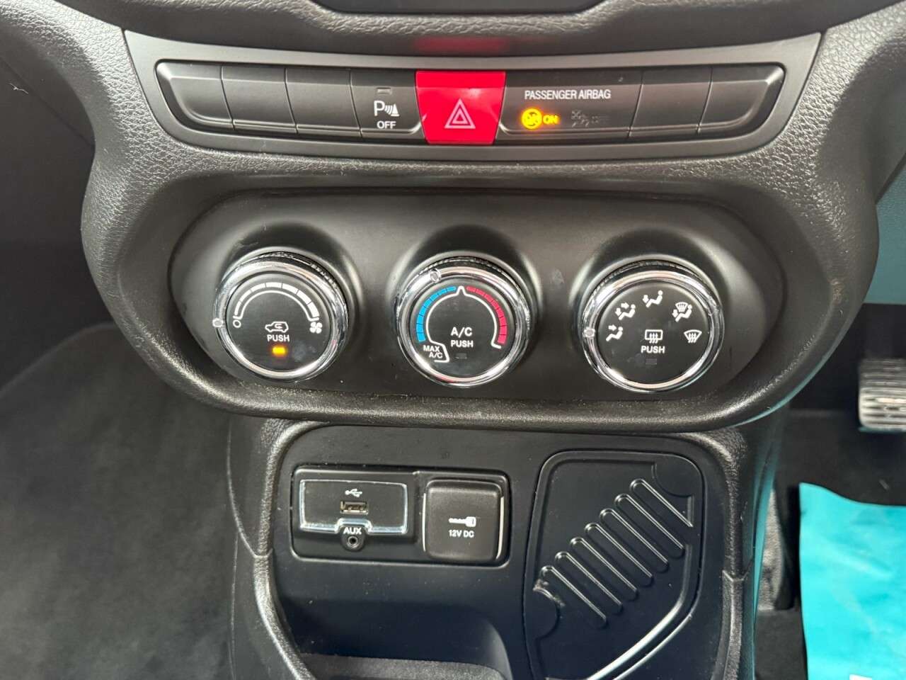 2016 JEEP RENEGADE 2016 JEEP RENEGADE