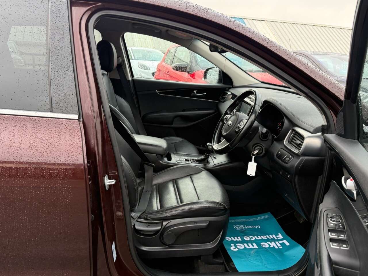 A 2017 KIA SORENTO 2.2 CRDi KX-2 SUV 5dr Diesel Auto AWD Euro 6 (s/s) (197 bhp) A 2017 KIA SORENTO 2.2 CRDi KX-2 SUV 5dr Diesel Auto AWD Euro 6 (s/s) (197 bhp)