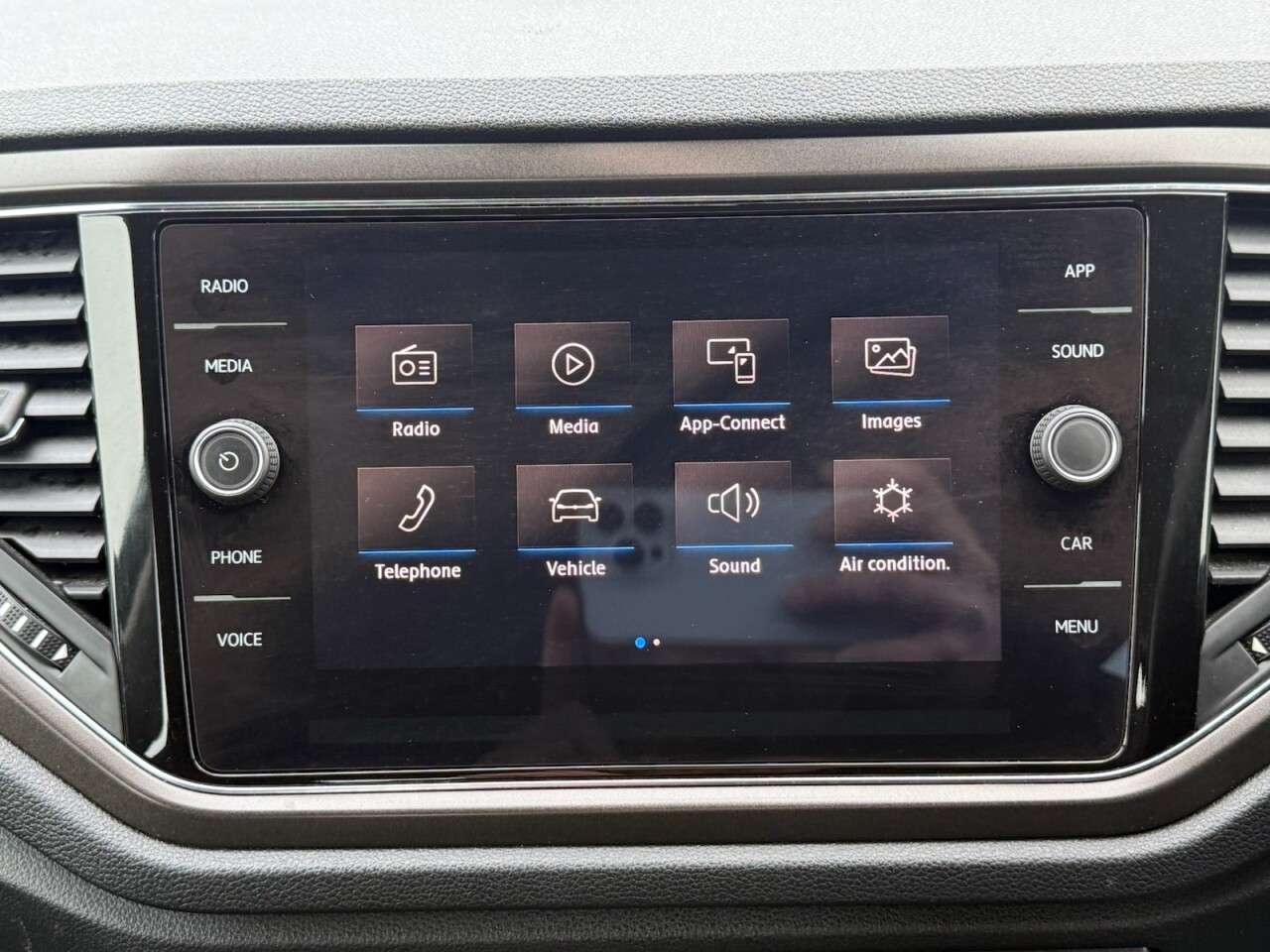 2019 VOLKSWAGEN T-ROC 2019 VOLKSWAGEN T-ROC