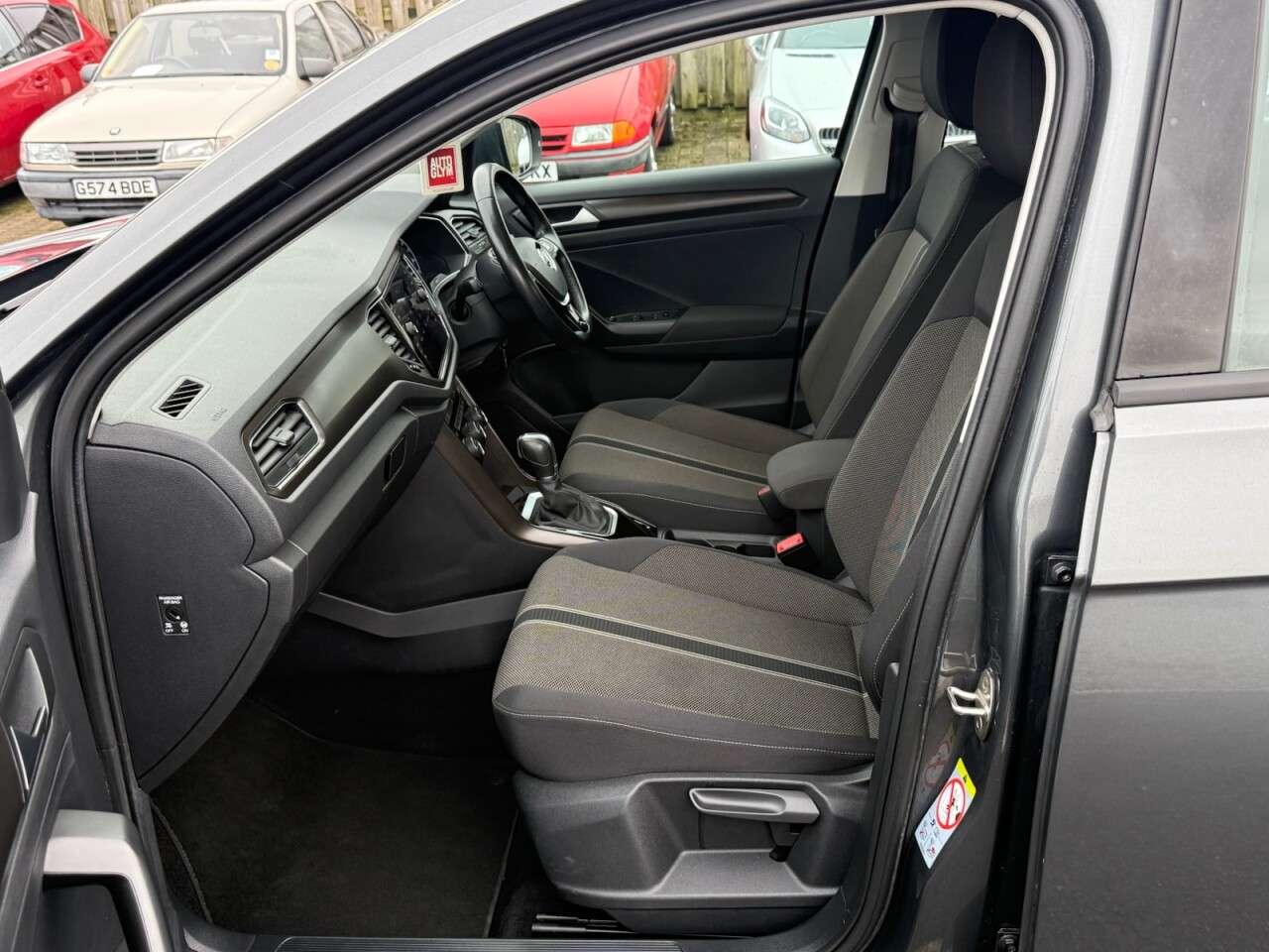 2019 VOLKSWAGEN T-ROC 2019 VOLKSWAGEN T-ROC