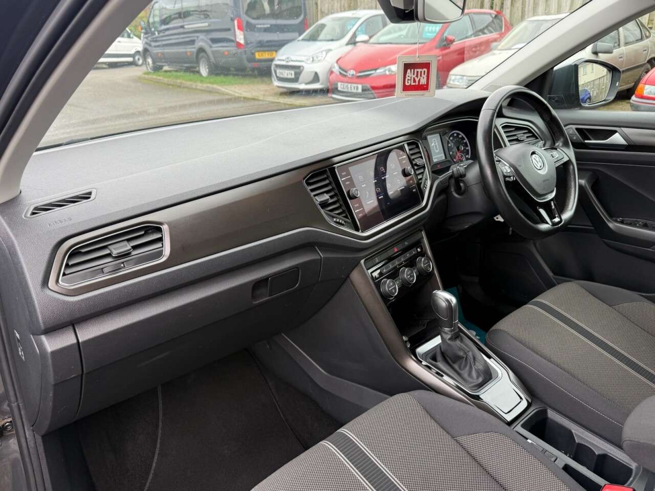 2019 VOLKSWAGEN T-ROC 2019 VOLKSWAGEN T-ROC