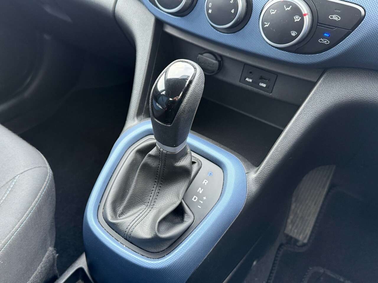 2016 HYUNDAI I10 2016 HYUNDAI I10