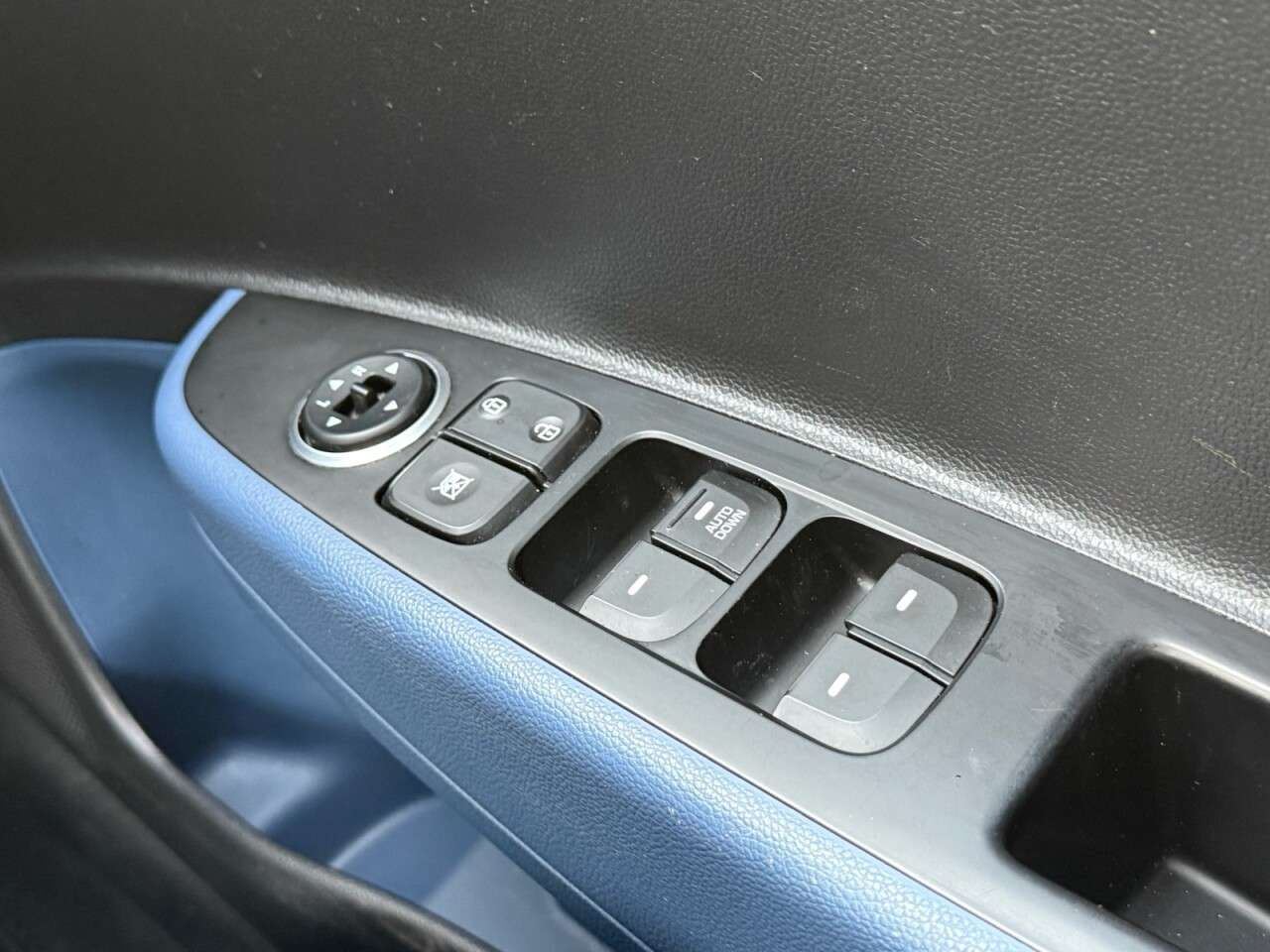 2016 HYUNDAI I10 2016 HYUNDAI I10