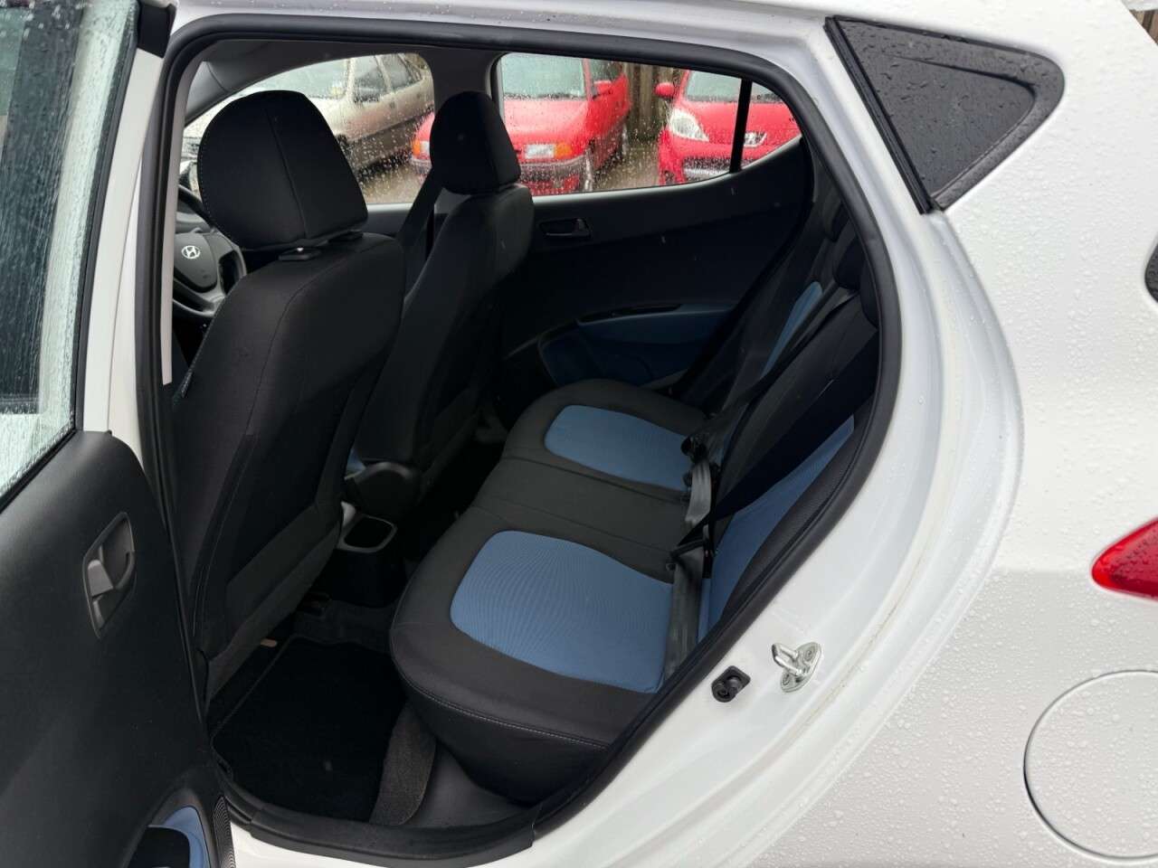 2016 HYUNDAI I10 2016 HYUNDAI I10