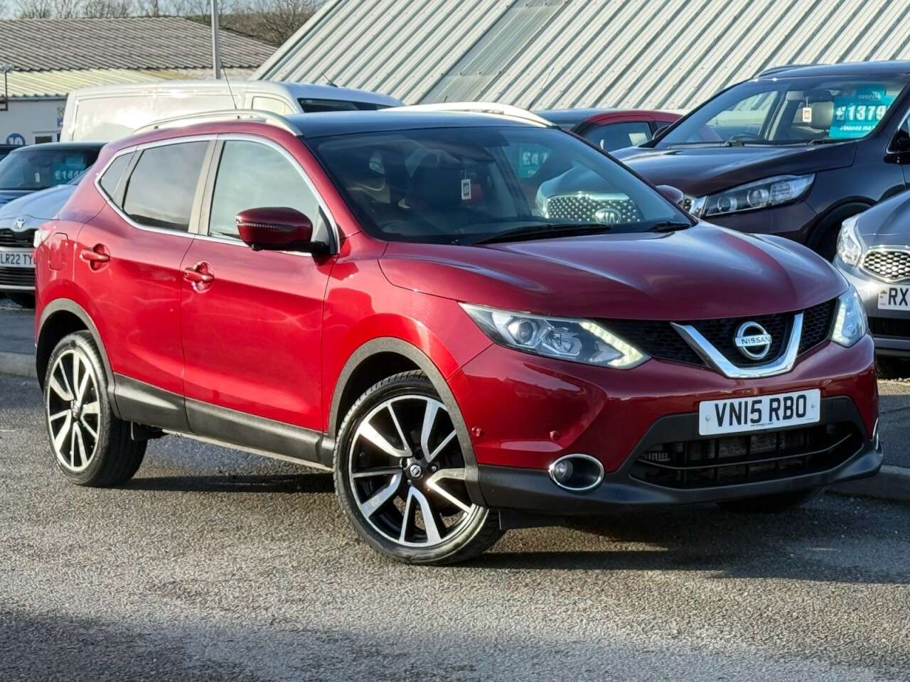 A 2015 NISSAN QASHQAI 1.6 dCi Tekna SUV 5dr Diesel XTRON 2WD Euro 5 (s/s) (130 ps) A 2015 NISSAN QASHQAI 1.6 dCi Tekna SUV 5dr Diesel XTRON 2WD Euro 5 (s/s) (130 ps)
