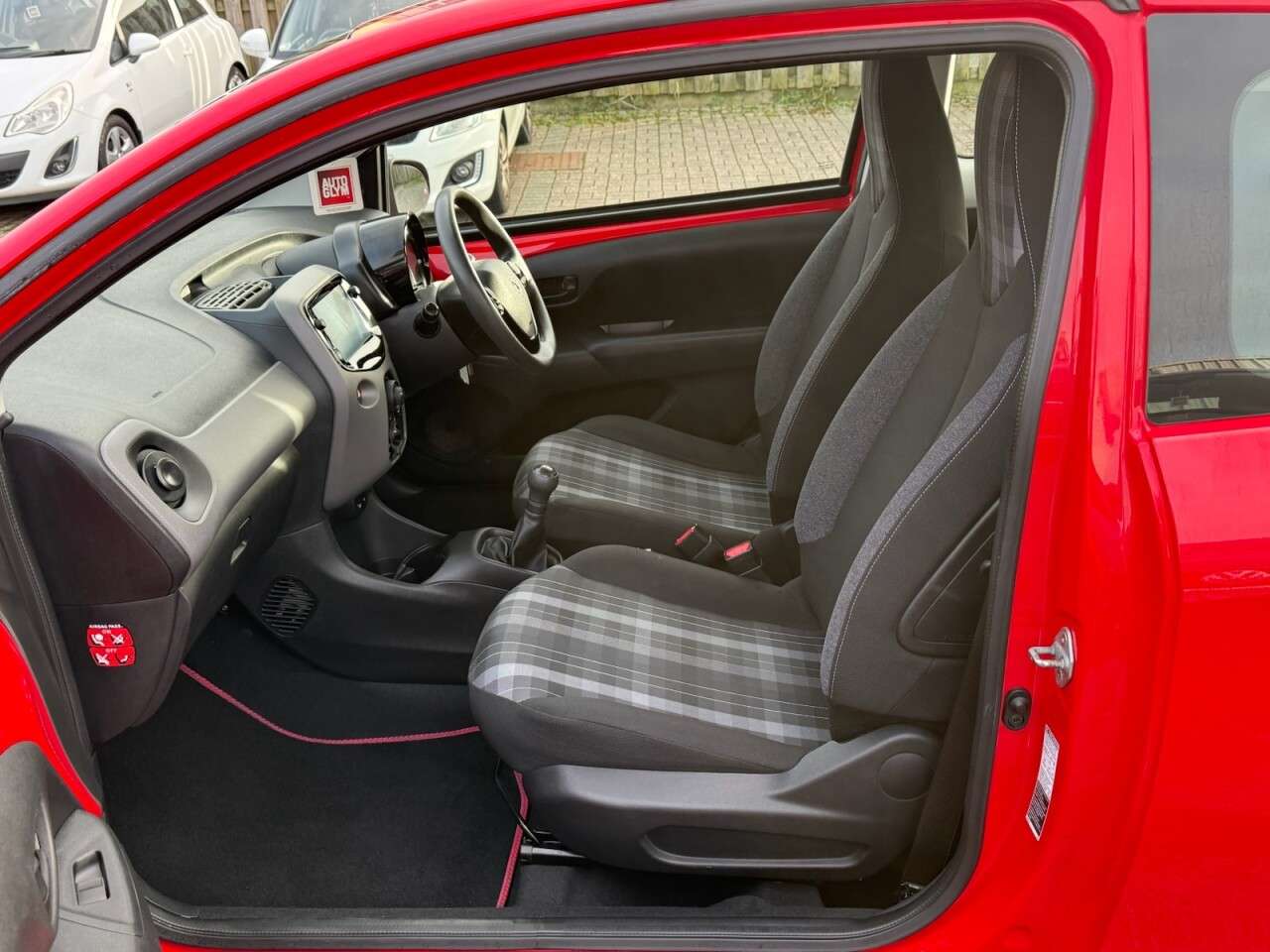 2018 PEUGEOT 108 2018 PEUGEOT 108