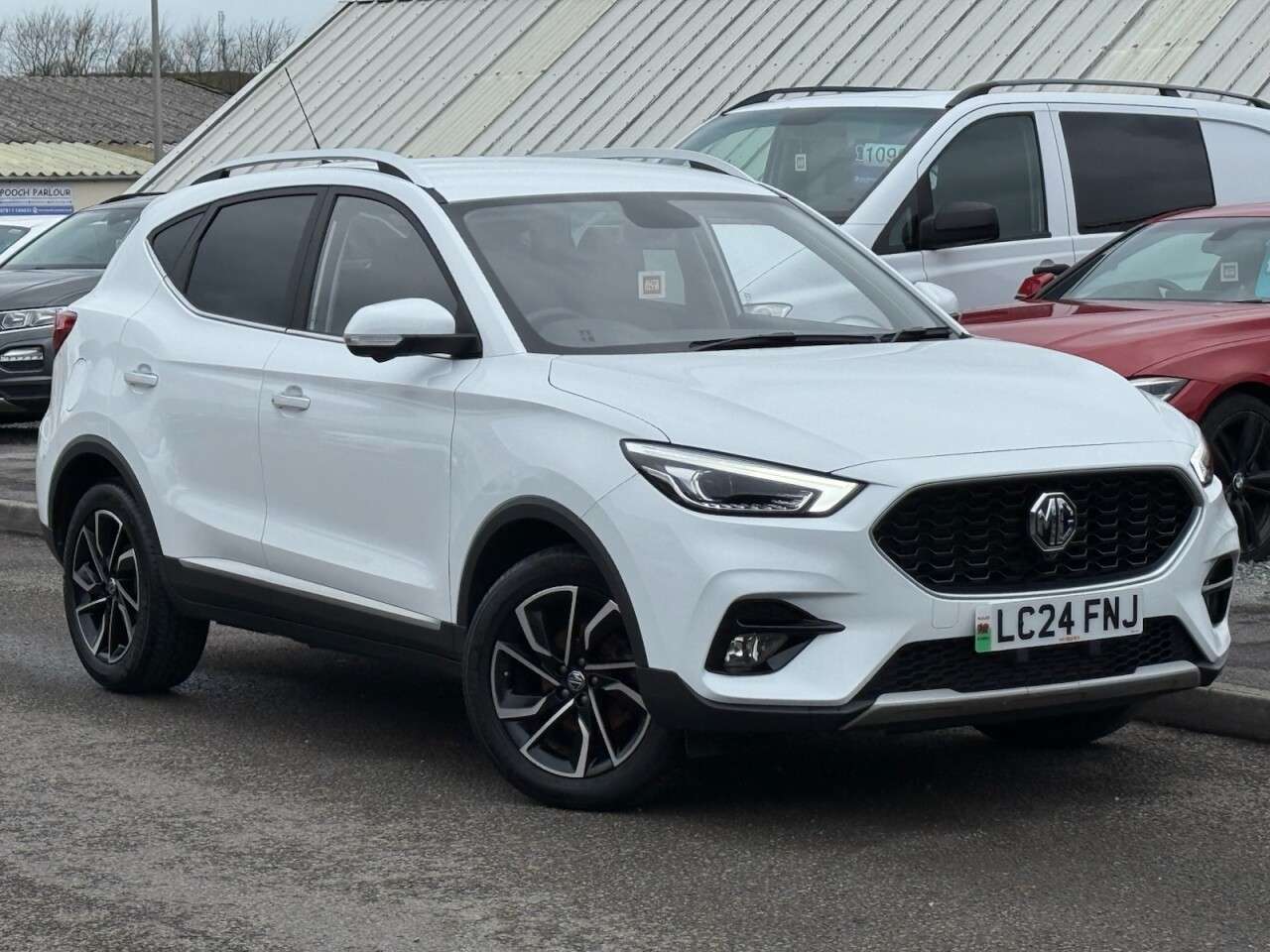 A 2024 MG MG ZS 1.0 T-GDI Exclusive SUV 5dr Petrol Manual Euro 6 (111 ps) A 2024 MG MG ZS 1.0 T-GDI Exclusive SUV 5dr Petrol Manual Euro 6 (111 ps)