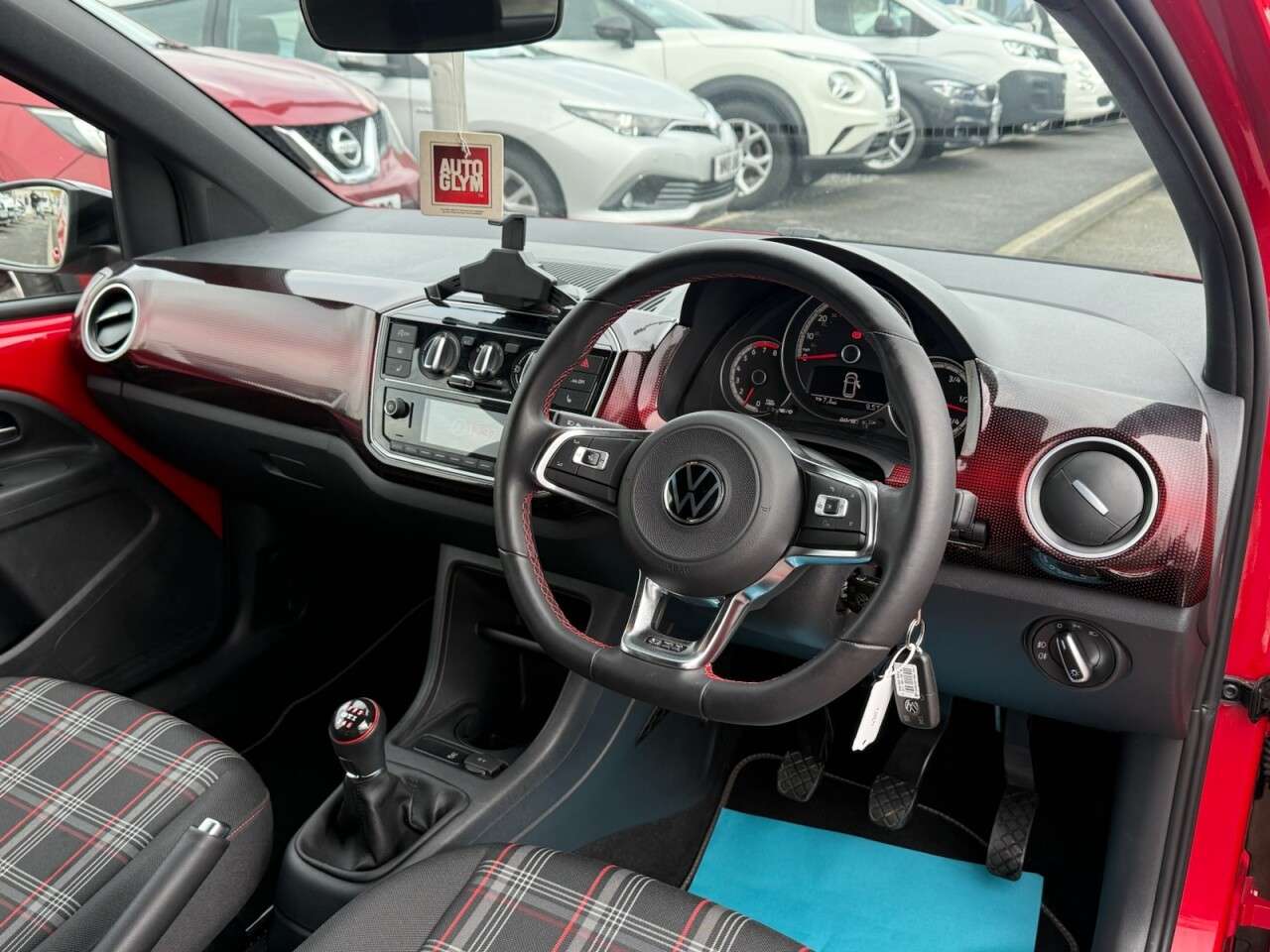 2023 VOLKSWAGEN UP! 2023 VOLKSWAGEN UP!