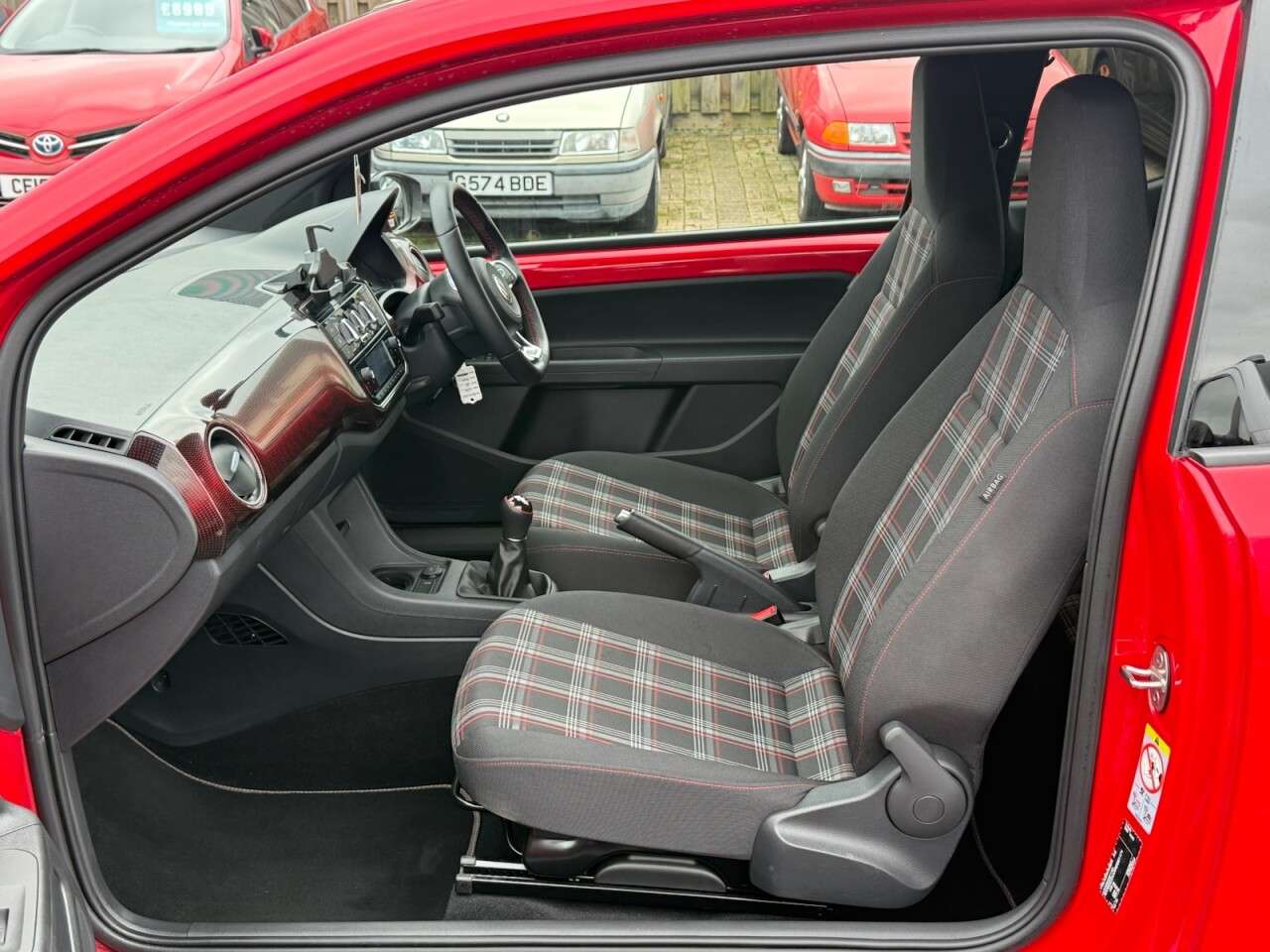 2023 VOLKSWAGEN UP! 2023 VOLKSWAGEN UP!