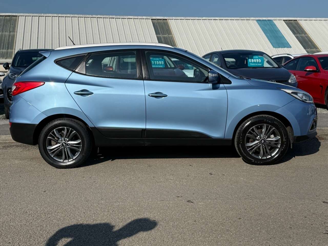 A 2014 HYUNDAI IX35 1.7 CRDi SE SUV 5dr Diesel Manual Euro 5 (s/s) (115 ps) A 2014 HYUNDAI IX35 1.7 CRDi SE SUV 5dr Diesel Manual Euro 5 (s/s) (115 ps)