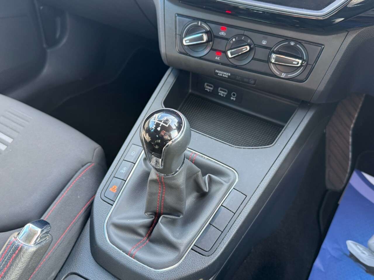 2017 SEAT IBIZA 2017 SEAT IBIZA