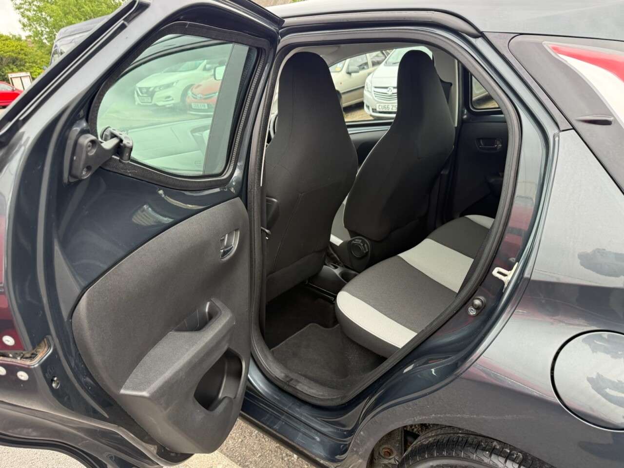 2018 TOYOTA AYGO 2018 TOYOTA AYGO