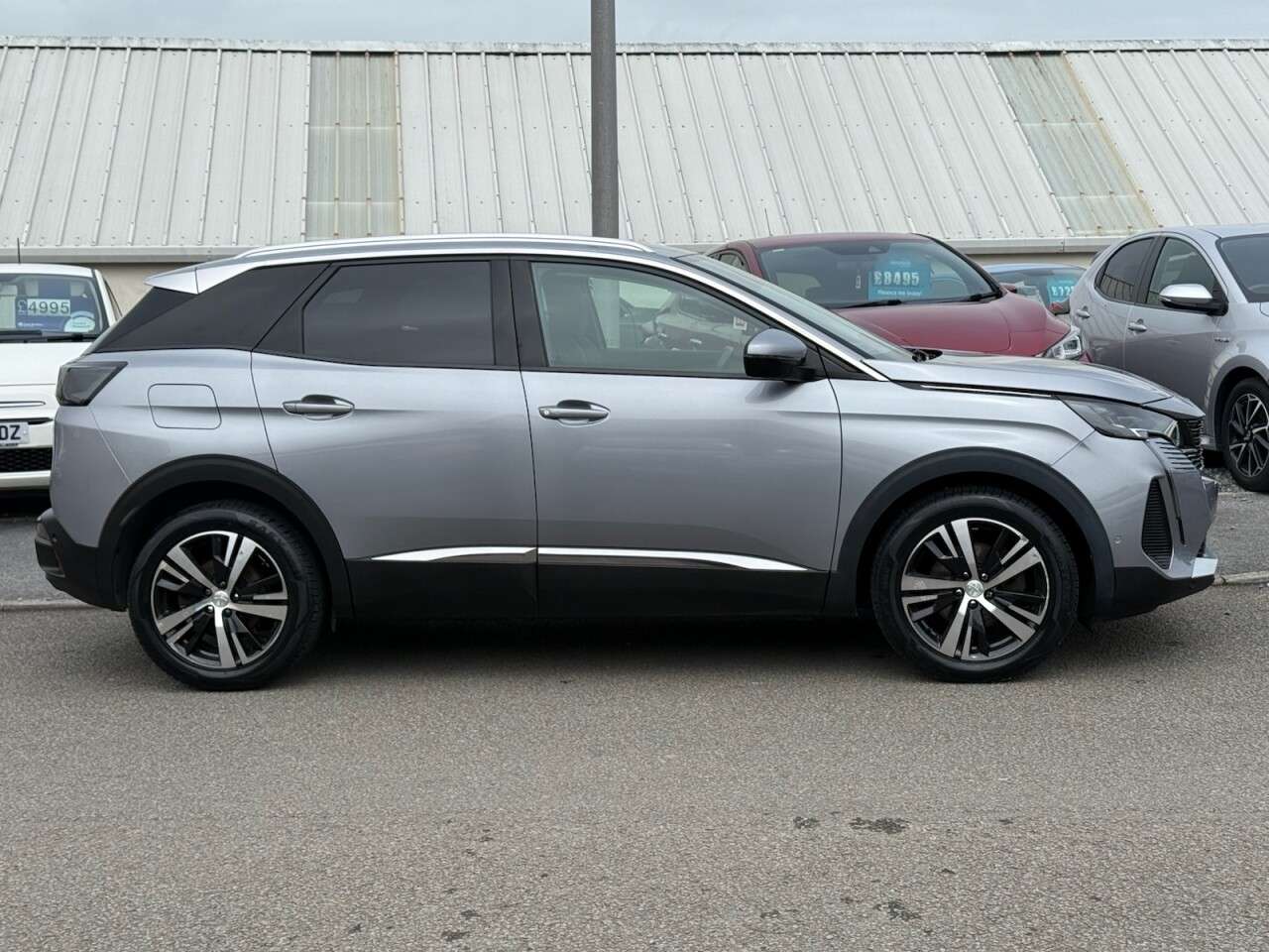A 2020 PEUGEOT 3008 1.2 PureTech Allure Premium SUV 5dr Petrol Manual Euro 6 (s/s) (130 ps) A 2020 PEUGEOT 3008 1.2 PureTech Allure Premium SUV 5dr Petrol Manual Euro 6 (s/s) (130 ps)