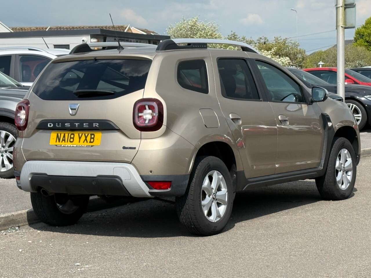 A 2018 DACIA DUSTER 1.6 SCe Comfort SUV 5dr Petrol Manual 4WD Euro 6 (s/s) (115 ps) A 2018 DACIA DUSTER 1.6 SCe Comfort SUV 5dr Petrol Manual 4WD Euro 6 (s/s) (115 ps)