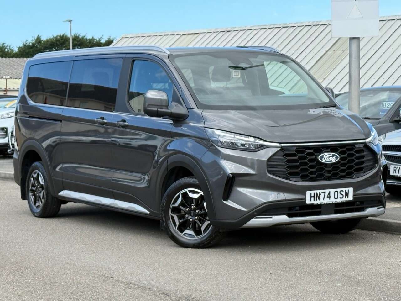 A 2025 FORD TOURNEO CUSTOM 2.0 320 EcoBlue Active Minibus Double Cab 5dr Diesel Auto L2 Euro 6 (s/s) ( A 2025 FORD TOURNEO CUSTOM 2.0 320 EcoBlue Active Minibus Double Cab 5dr Diesel Auto L2 Euro 6 (s/s) (