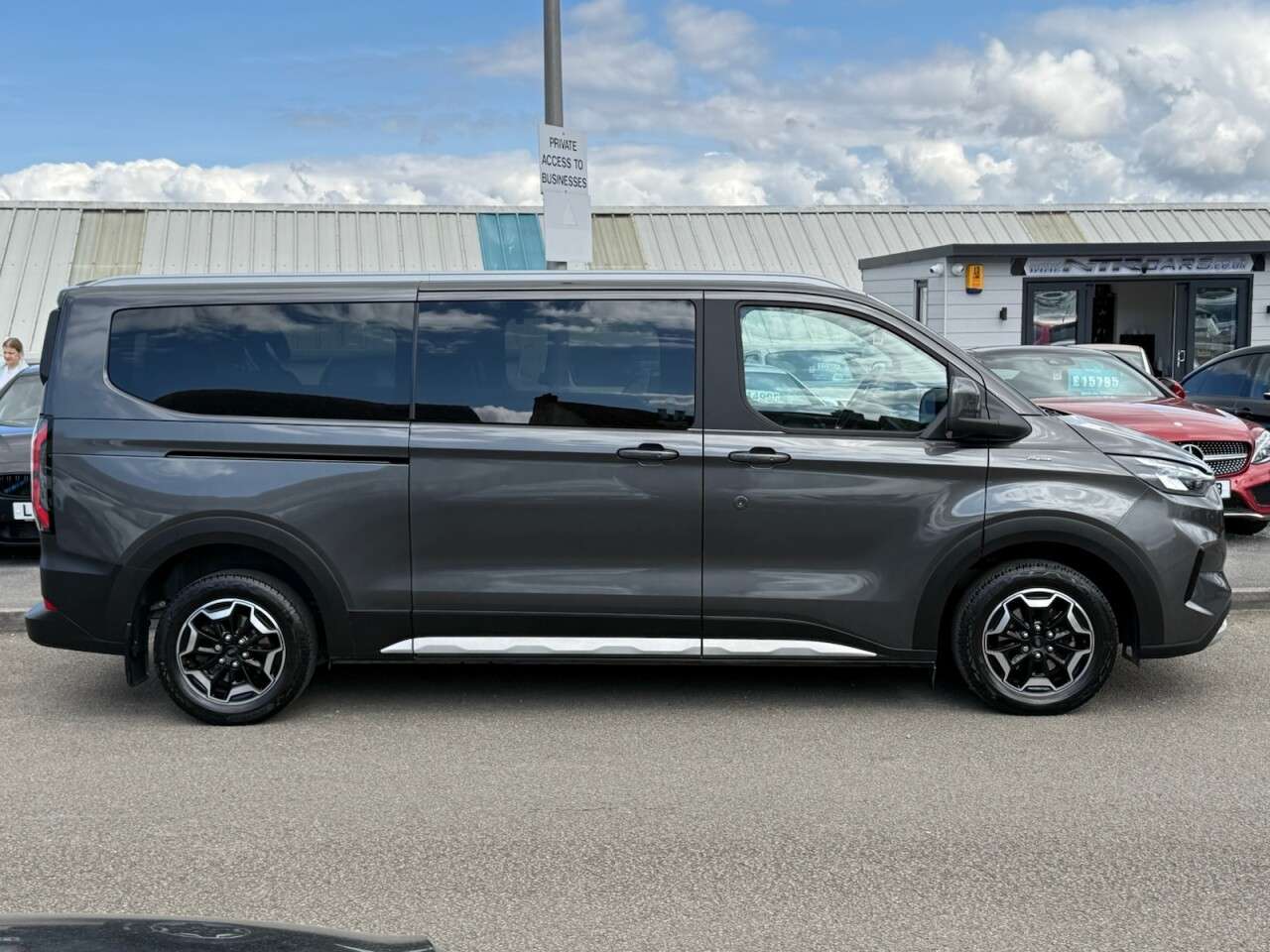 A 2025 FORD TOURNEO CUSTOM 2.0 320 EcoBlue Active Minibus Double Cab 5dr Diesel Auto L2 Euro 6 (s/s) ( A 2025 FORD TOURNEO CUSTOM 2.0 320 EcoBlue Active Minibus Double Cab 5dr Diesel Auto L2 Euro 6 (s/s) (