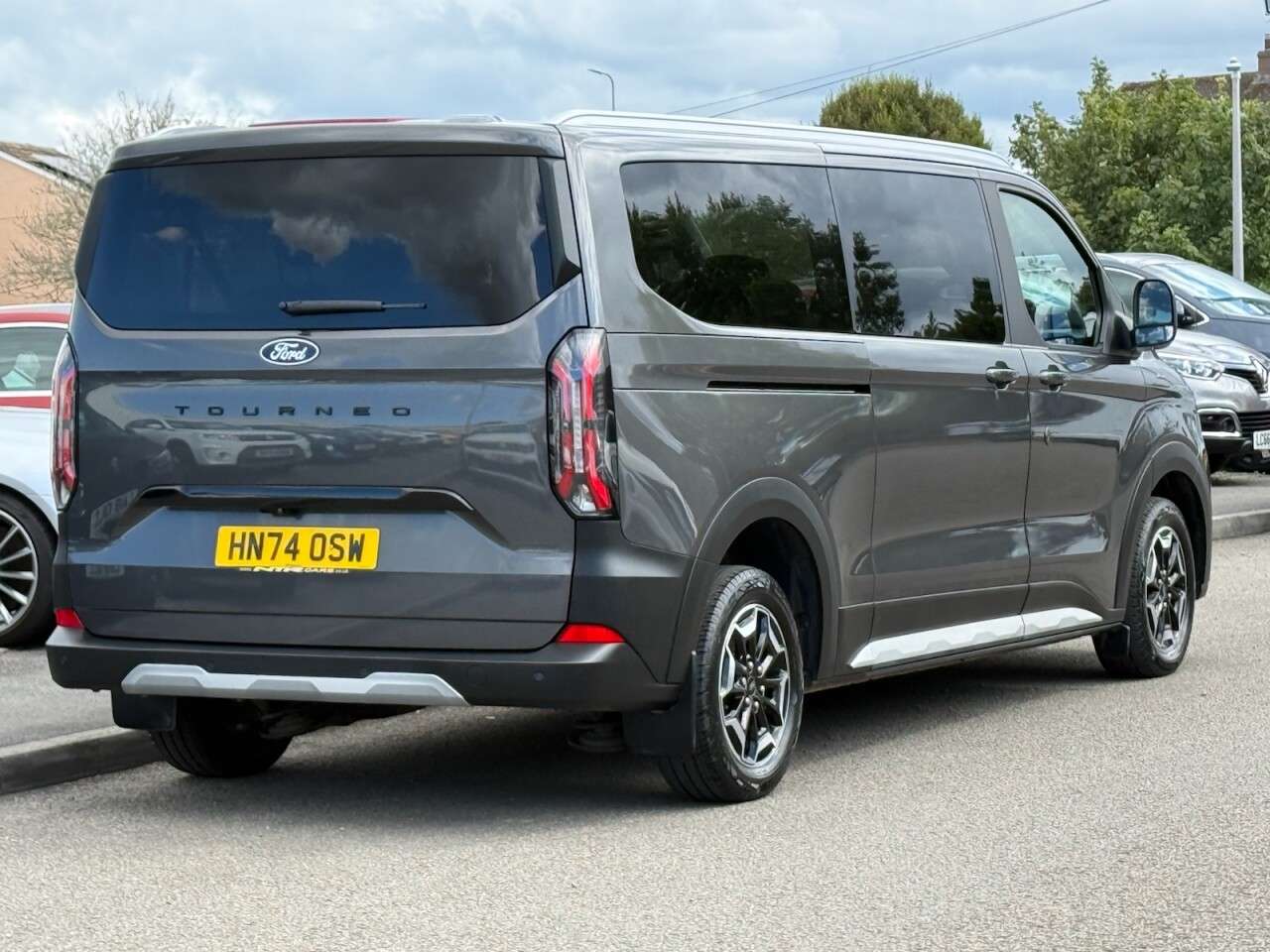 A 2025 FORD TOURNEO CUSTOM 2.0 320 EcoBlue Active Minibus Double Cab 5dr Diesel Auto L2 Euro 6 (s/s) ( A 2025 FORD TOURNEO CUSTOM 2.0 320 EcoBlue Active Minibus Double Cab 5dr Diesel Auto L2 Euro 6 (s/s) (