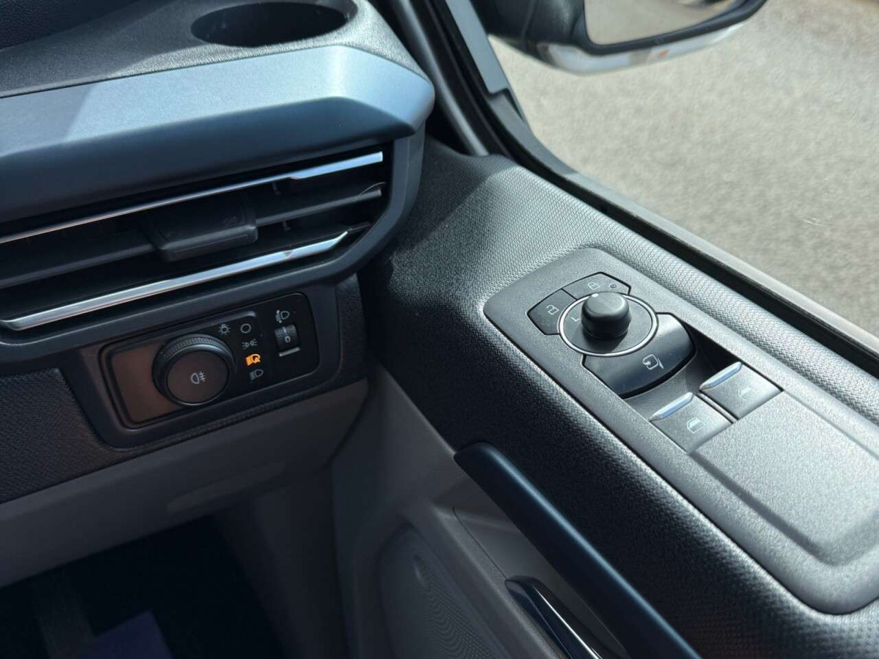 2025 FORD TOURNEO CUSTOM 2025 FORD TOURNEO CUSTOM