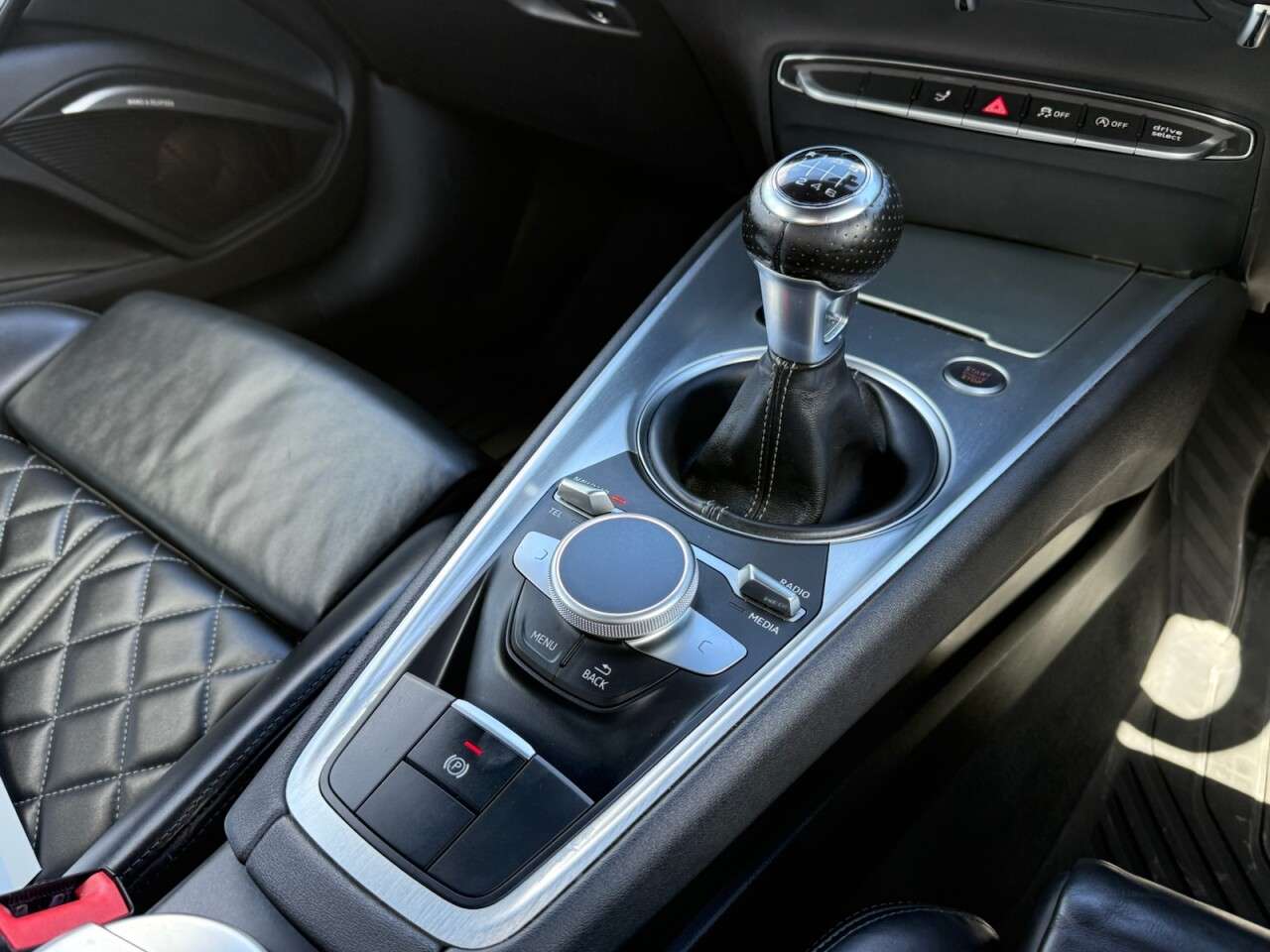 2015 AUDI TT 2015 AUDI TT