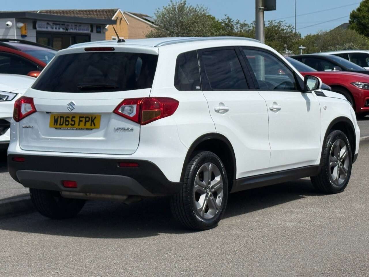 A 2016 SUZUKI VITARA 1.6 SZ-T SUV 5dr Petrol Manual Euro 6 (s/s) (120 ps) A 2016 SUZUKI VITARA 1.6 SZ-T SUV 5dr Petrol Manual Euro 6 (s/s) (120 ps)
