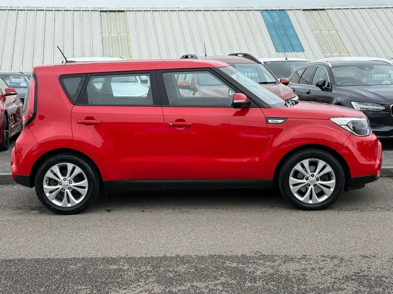 A 2016 KIA SOUL 1.6 CRDi Connect Plus SUV 5dr Diesel DCT Euro 6 (134 bhp) A 2016 KIA SOUL 1.6 CRDi Connect Plus SUV 5dr Diesel DCT Euro 6 (134 bhp)