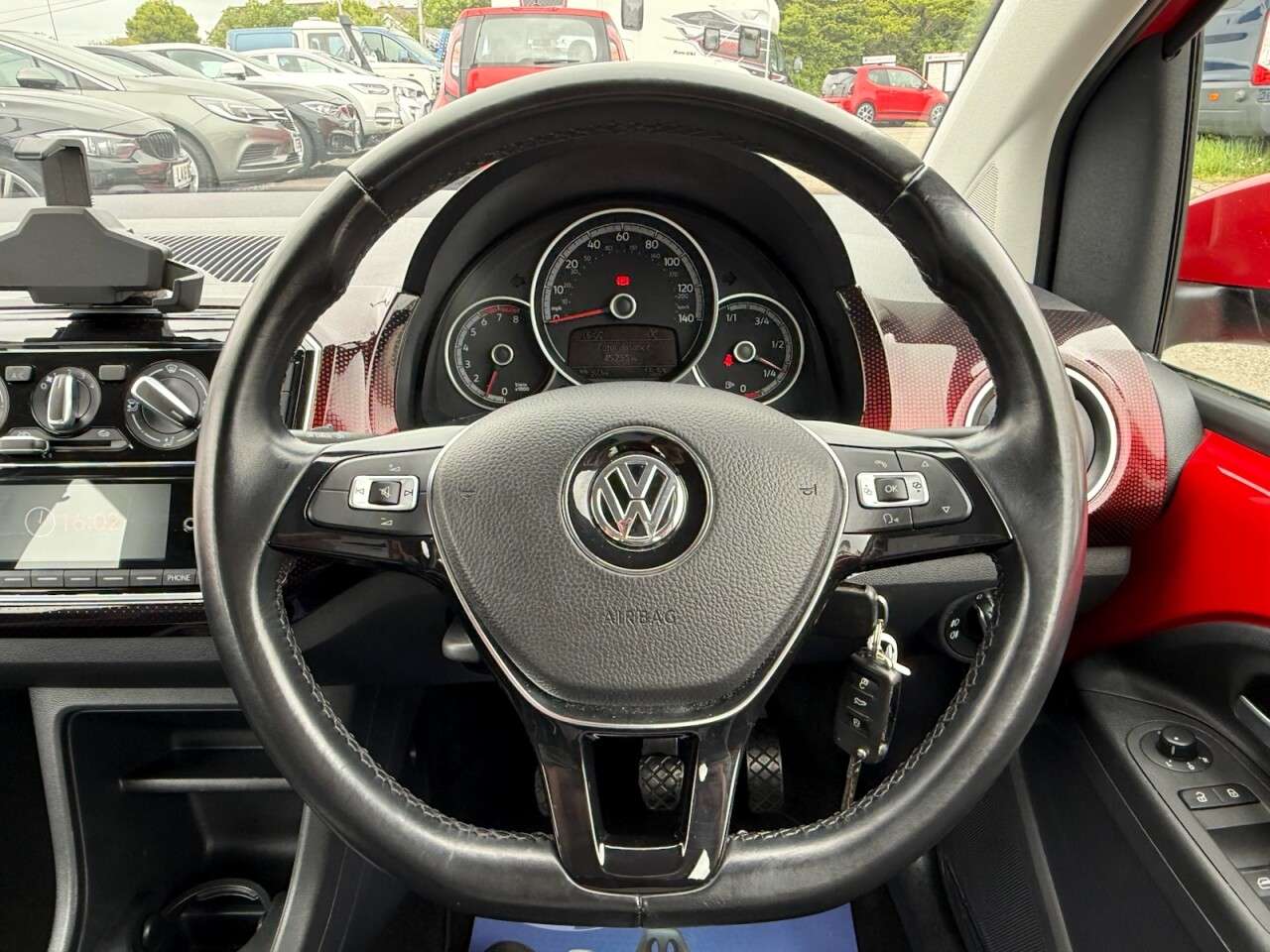 2018 VOLKSWAGEN UP! 2018 VOLKSWAGEN UP!