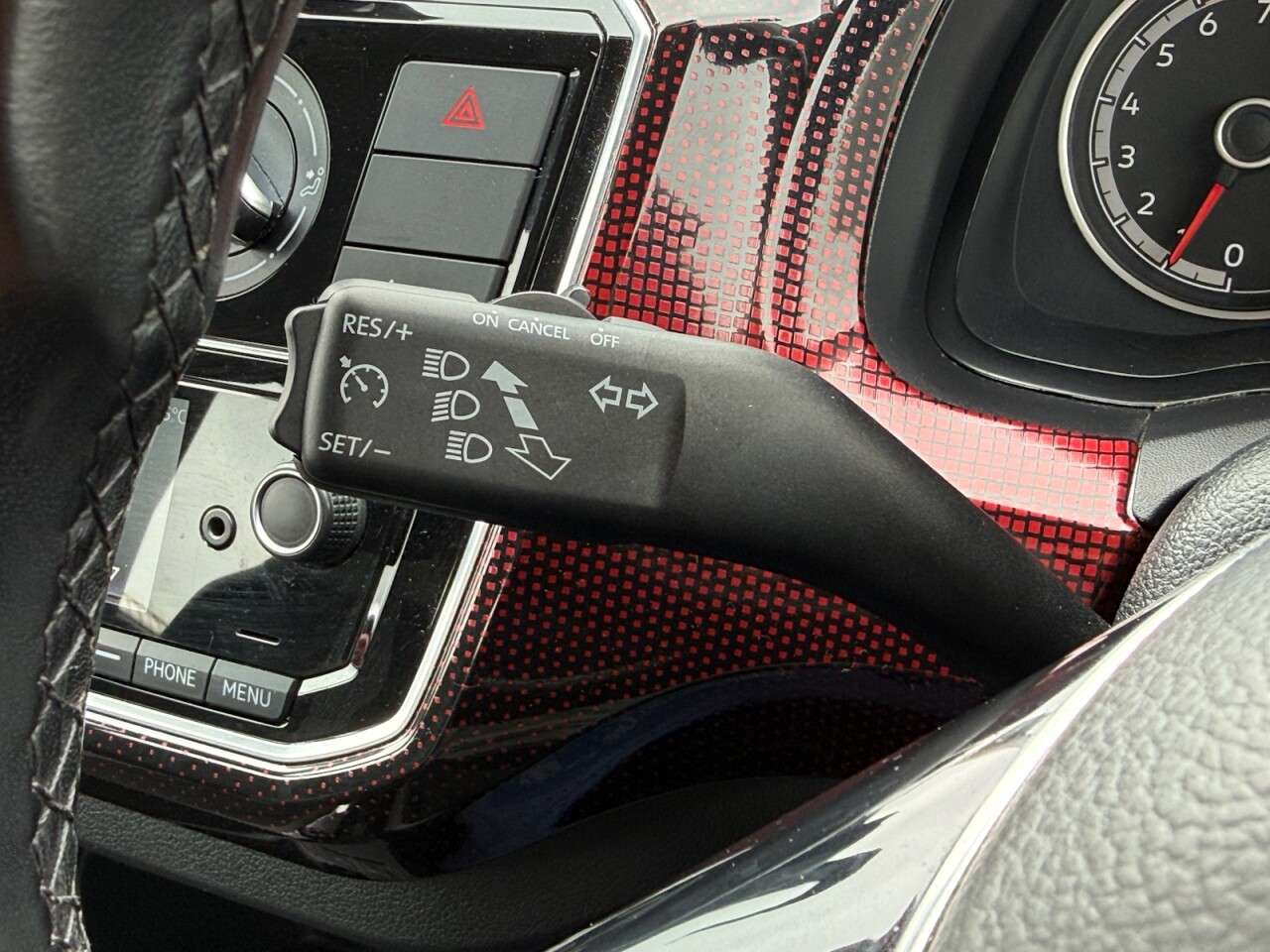 2018 VOLKSWAGEN UP! 2018 VOLKSWAGEN UP!