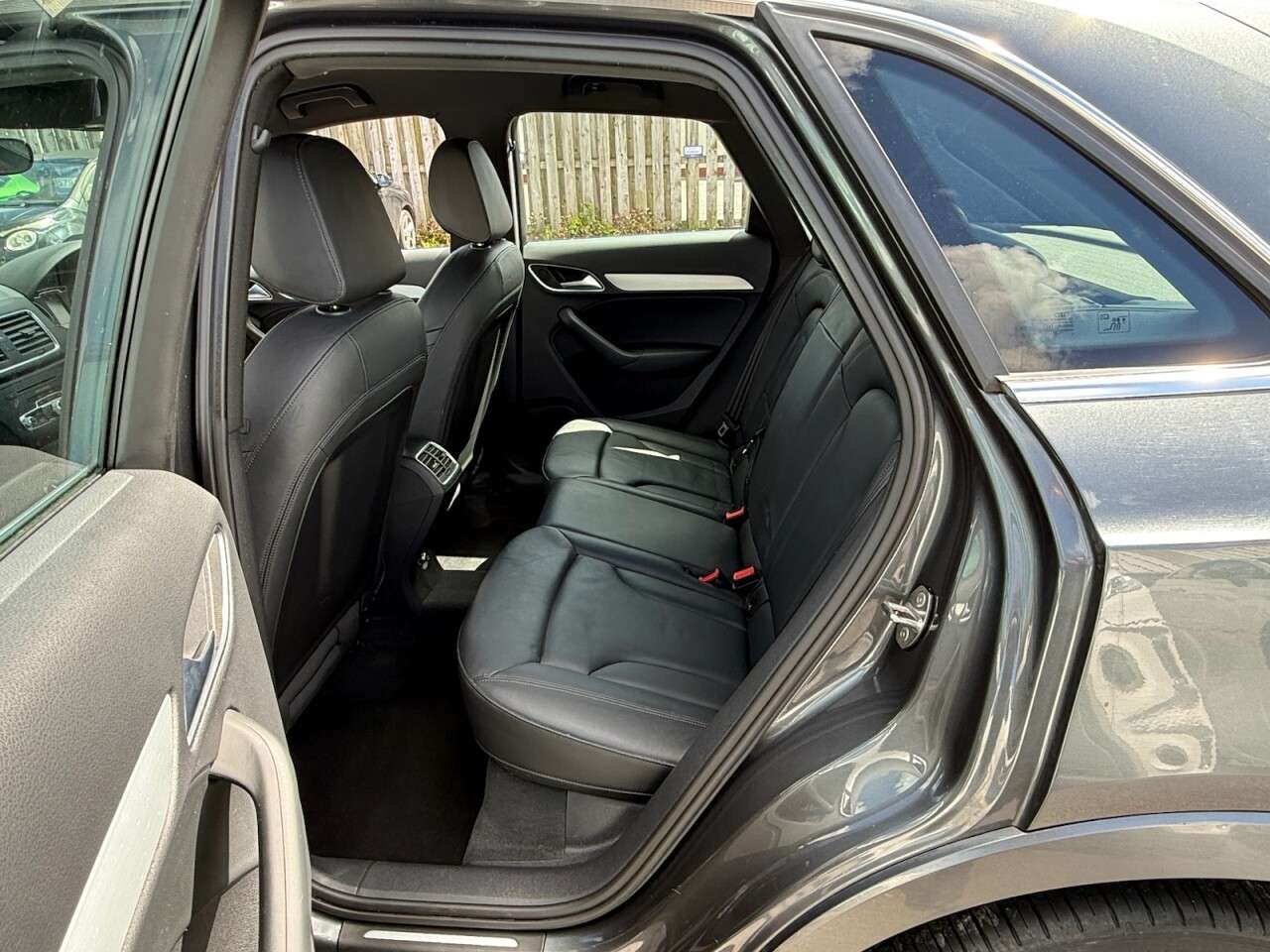 2012 AUDI Q3 2012 AUDI Q3