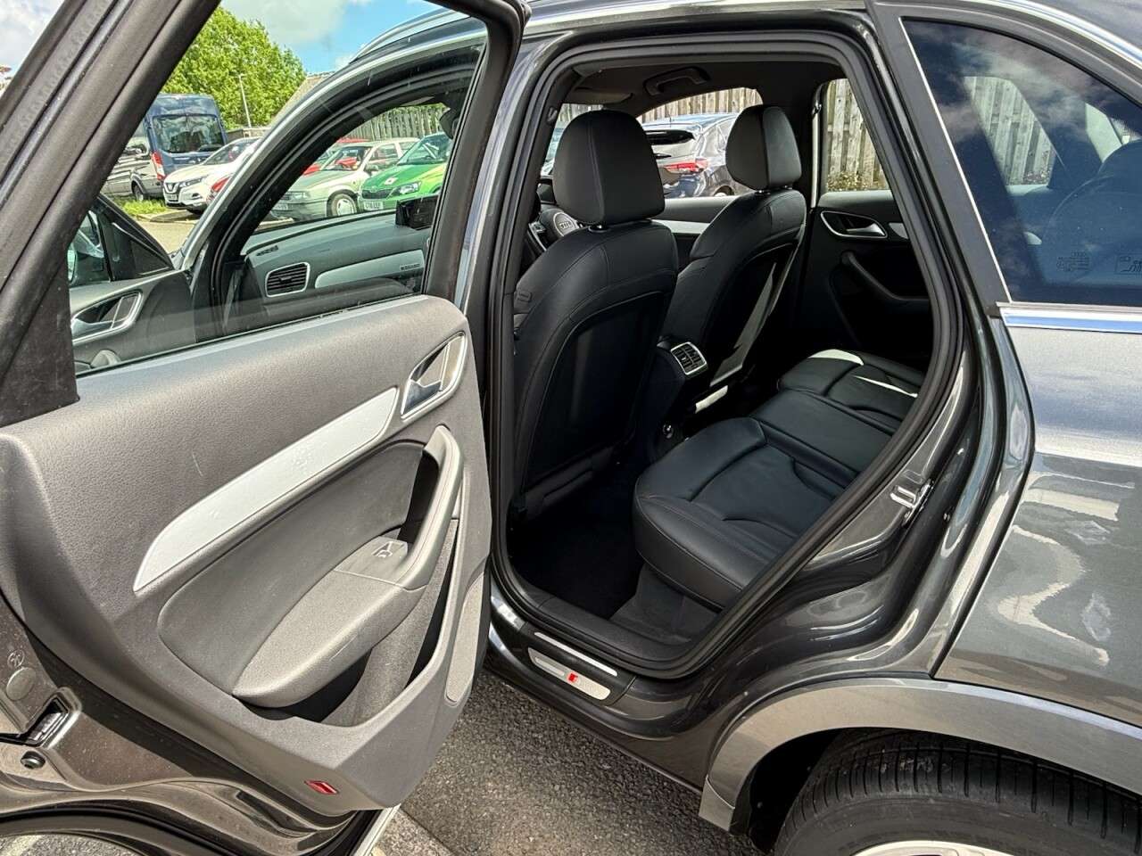 2012 AUDI Q3 2012 AUDI Q3