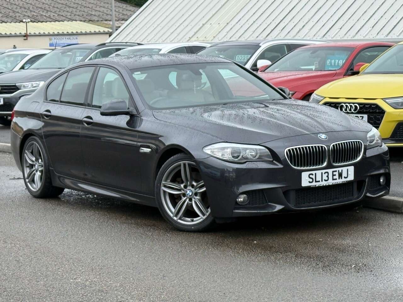 A 2013 BMW 5 SERIES 2.0 520d M Sport Saloon 4dr Diesel Auto Euro 5 (s/s) (184 ps) £6100 Optiona A 2013 BMW 5 SERIES 2.0 520d M Sport Saloon 4dr Diesel Auto Euro 5 (s/s) (184 ps) £6100 Optiona