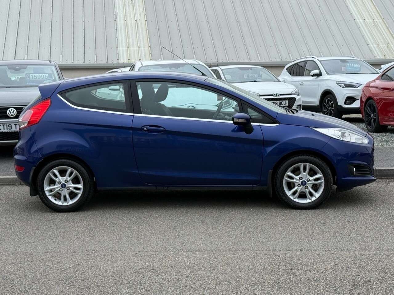 A 2014 FORD FIESTA 1.25 Zetec Hatchback 3dr Petrol Manual Euro 5 (82 ps) A 2014 FORD FIESTA 1.25 Zetec Hatchback 3dr Petrol Manual Euro 5 (82 ps)