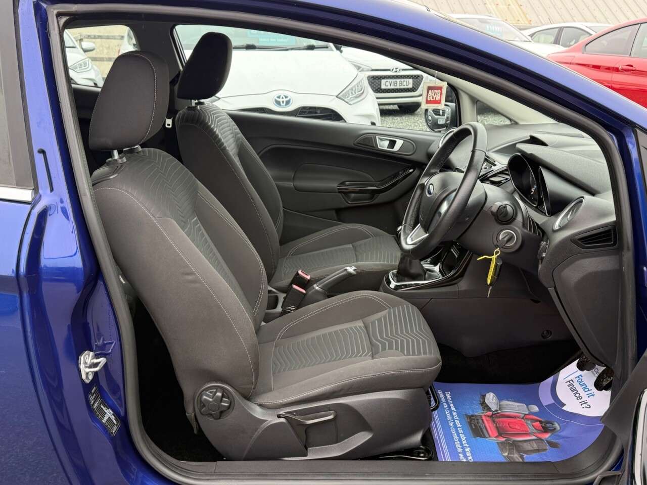 A 2014 FORD FIESTA 1.25 Zetec Hatchback 3dr Petrol Manual Euro 5 (82 ps) A 2014 FORD FIESTA 1.25 Zetec Hatchback 3dr Petrol Manual Euro 5 (82 ps)
