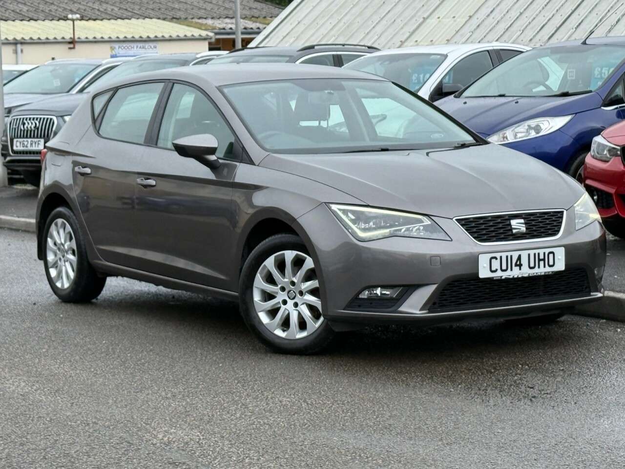 A 2014 SEAT LEON 1.6 TDI CR SE Hatchback 5dr Diesel Manual Euro 5 (s/s) (105 ps) A 2014 SEAT LEON 1.6 TDI CR SE Hatchback 5dr Diesel Manual Euro 5 (s/s) (105 ps)