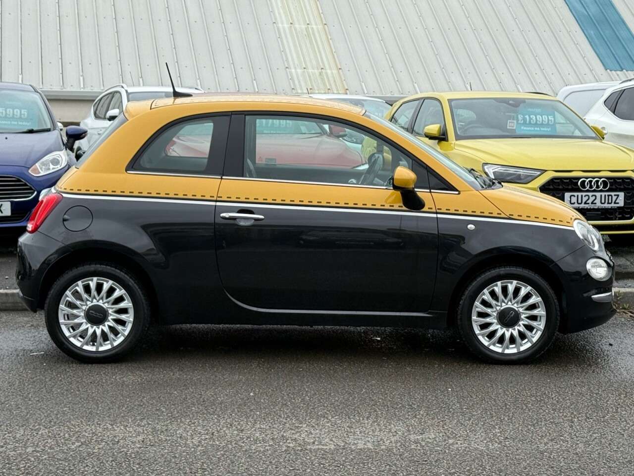 A 2018 FIAT 500 1.2 Lounge Hatchback 3dr Petrol Manual Euro 6 (s/s) (69 bhp) A 2018 FIAT 500 1.2 Lounge Hatchback 3dr Petrol Manual Euro 6 (s/s) (69 bhp)