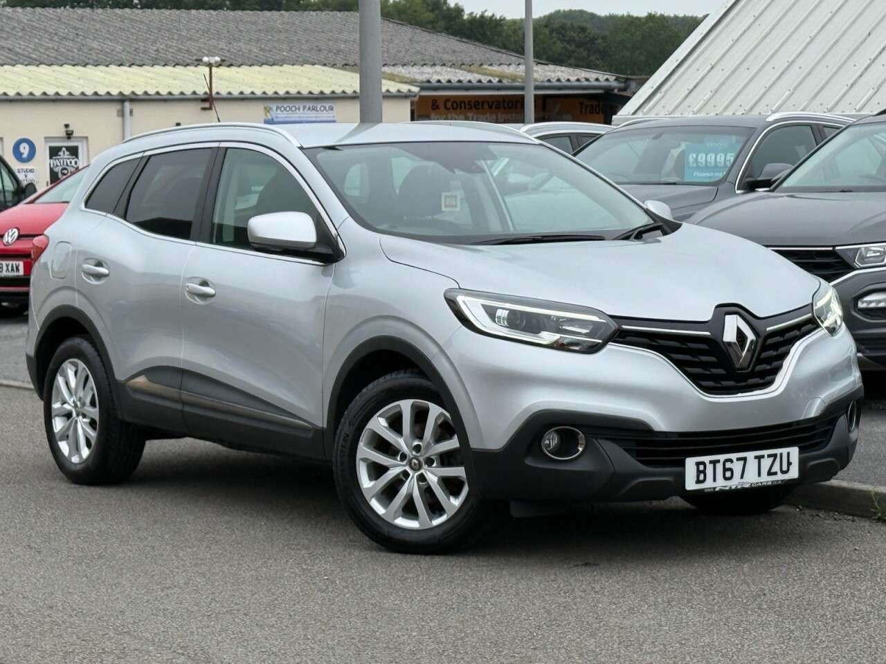 A 2017 RENAULT KADJAR 1.5 dCi Dynamique Nav SUV 5dr Diesel EDC Euro 6 (s/s) (110 ps) A 2017 RENAULT KADJAR 1.5 dCi Dynamique Nav SUV 5dr Diesel EDC Euro 6 (s/s) (110 ps)