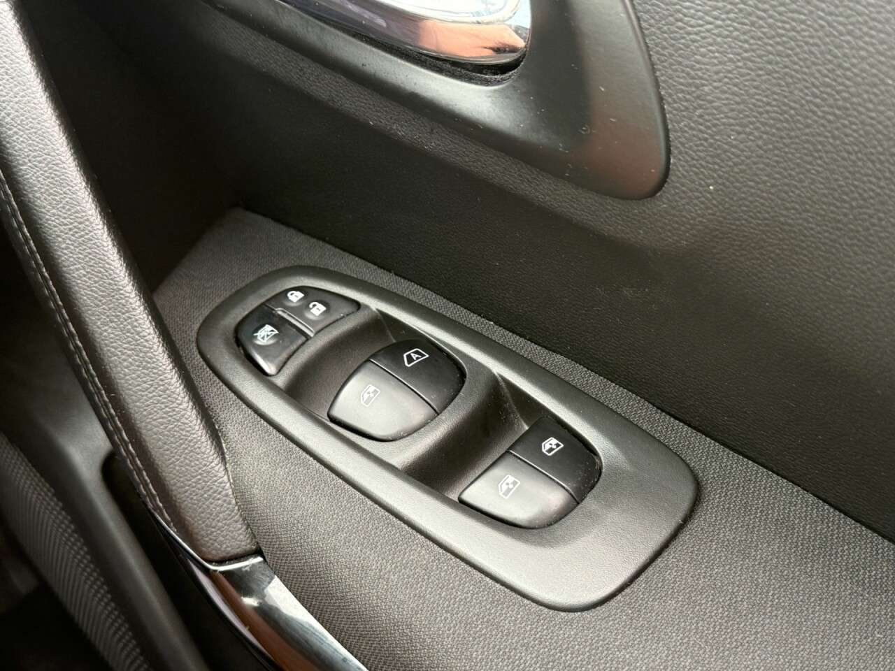 2017 RENAULT KADJAR 2017 RENAULT KADJAR