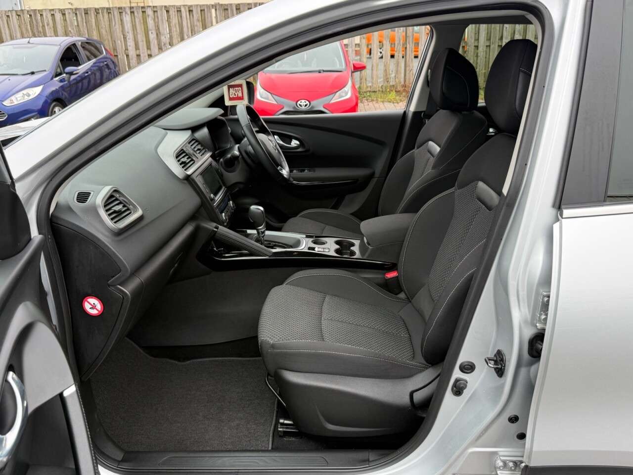 2017 RENAULT KADJAR 2017 RENAULT KADJAR