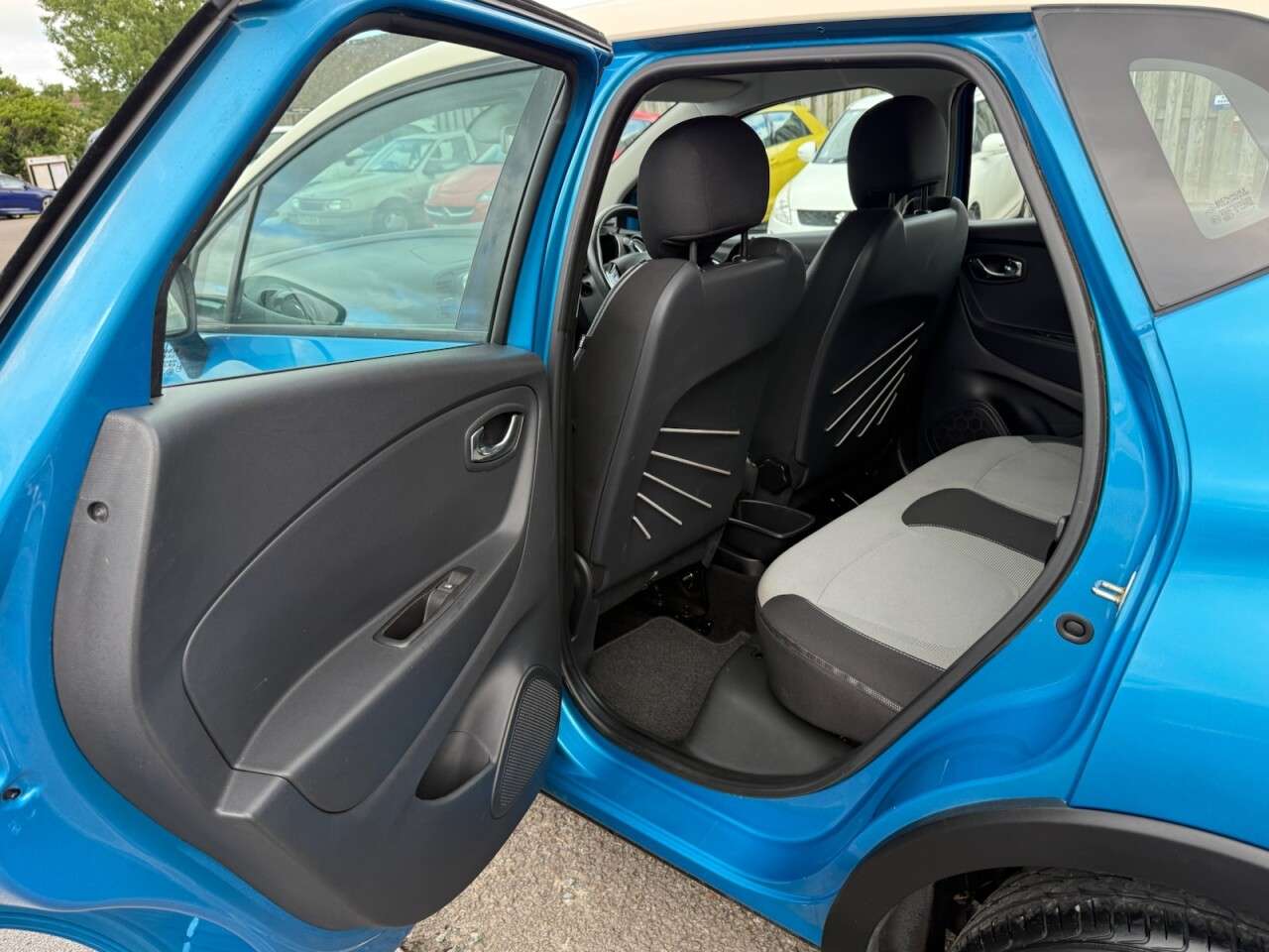 2014 RENAULT CAPTUR 2014 RENAULT CAPTUR