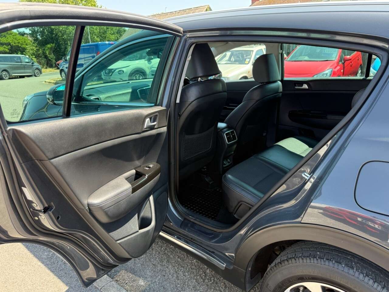 2018 KIA SPORTAGE 2018 KIA SPORTAGE
