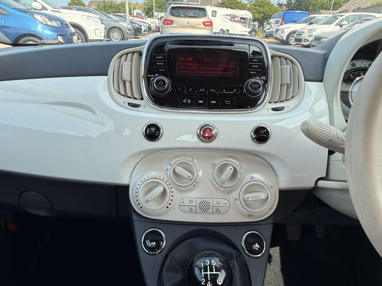 2015 FIAT 500 2015 FIAT 500